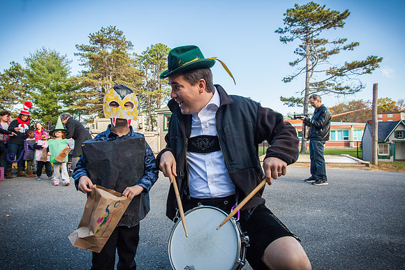 20171031 - Noah's Halloween Parade-40