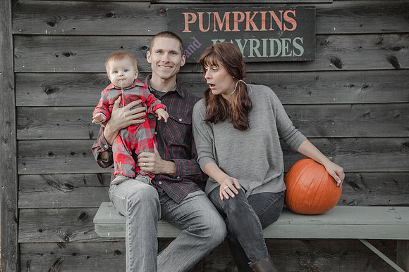 Alyce and Jeff Fall 2014-338
